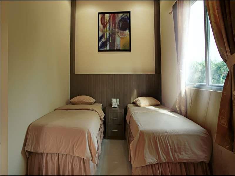 Benteng Hotel Pekanbaru Exterior foto